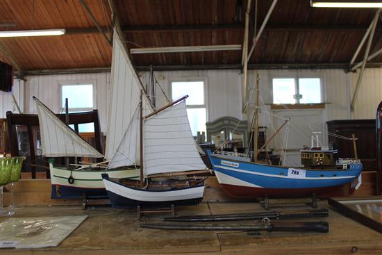 3 model sailing boats